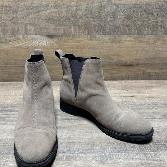 Toms Cleo Tan Suede Ankle Boots Women's Size 8.5 - Picture 6 of 7